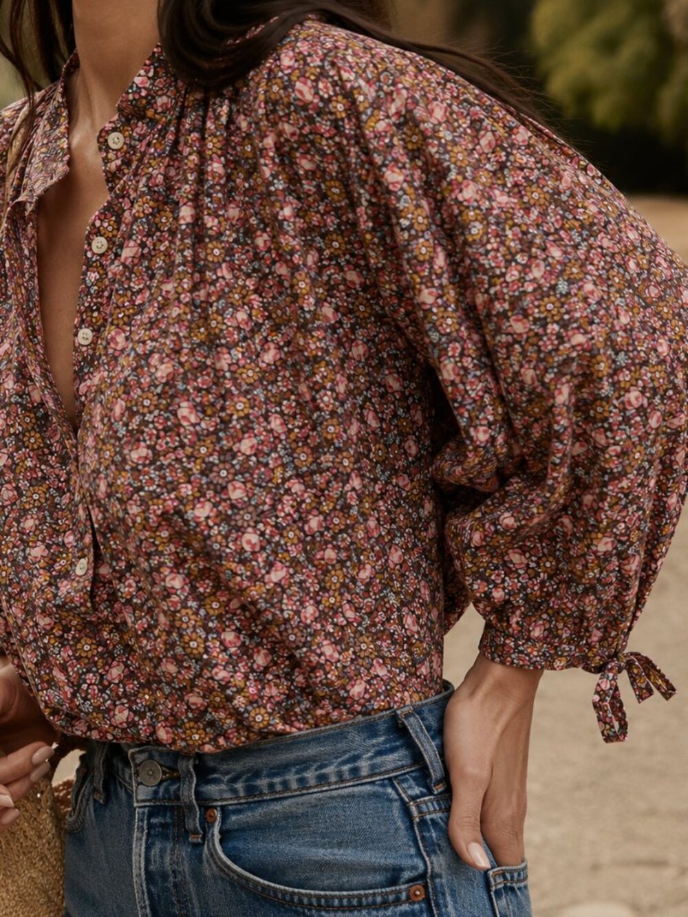 Doen O'Keeffe Top Blue Laurel Canyon Rose Size Small Blouse Floral - Picture 12 of 14